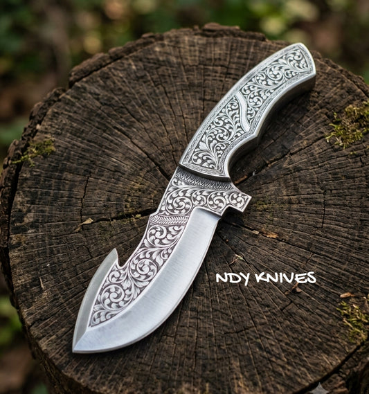 9" J2 Stainless Guthook Skinner – Hand-Engraved All-Metal