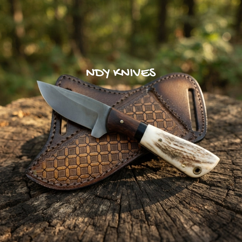 7.5" D2 Steel Skinning Knife – Fixed Blade Skinner with Rosewood & Stag Horn