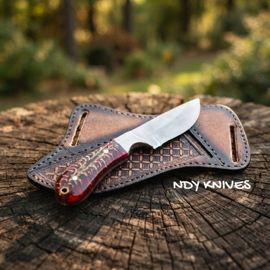 7.5" D2 Steel Cowboy Skinner – Fixed Blade Tool with Crimson Pinecone Handle