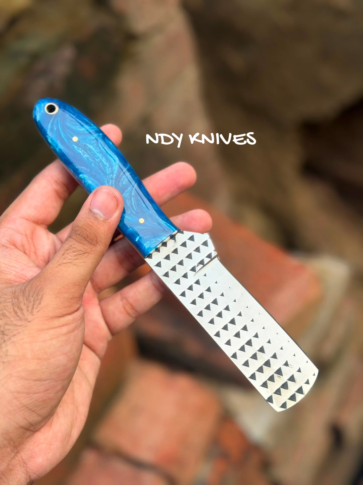 8" High-Carbon Rasp Steel Cowboy Bull Cutter Knife with Swirling Blue Resin Handle