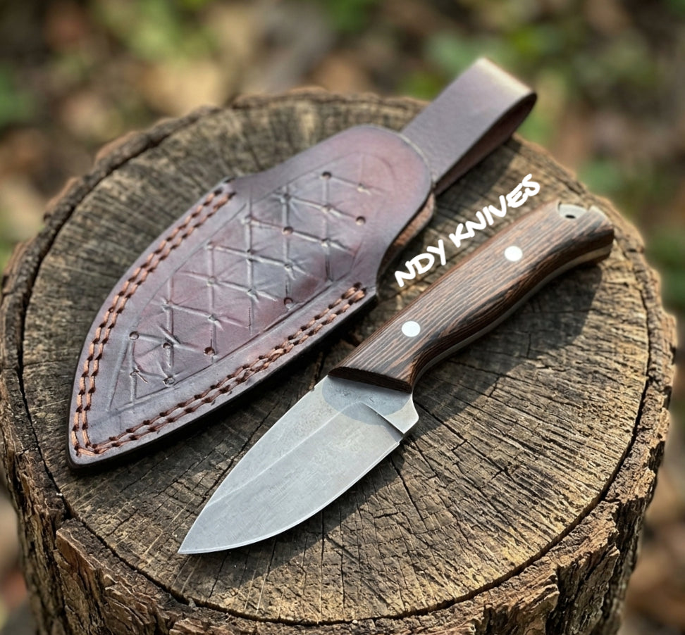 High Carbon Steel Skinning Knife – Full Tang Fixed Blade with Exotic Wenge Wood Handle & Leather Sheath