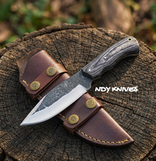 9.5" Hand-Forged High Carbon Hunting Knife – Full Tang Fixed Blade with Durable Pakkawood Handle & Leather Sheath