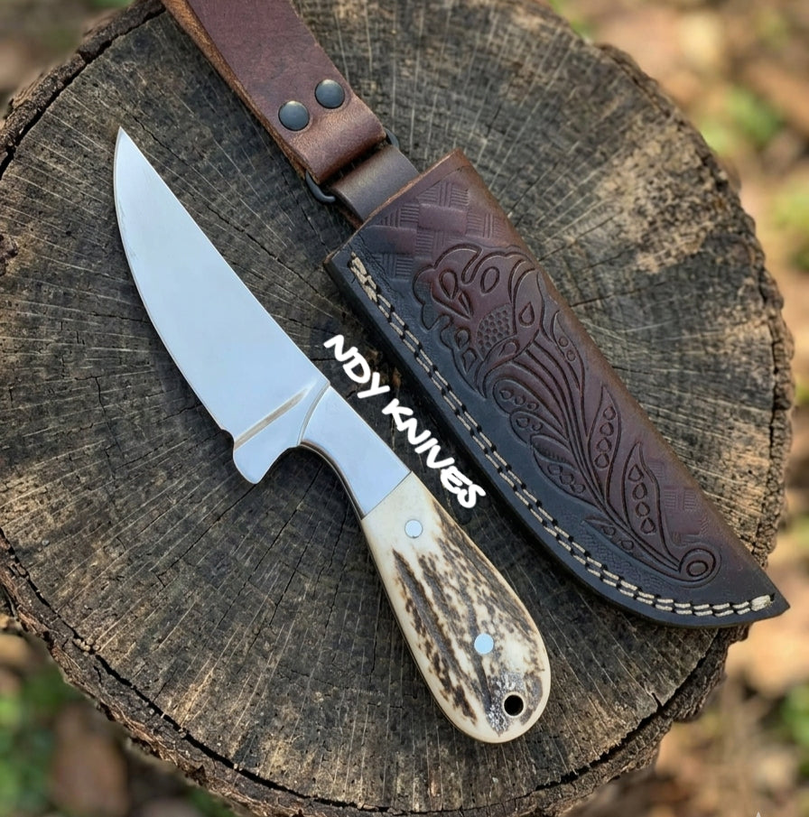 7.75" J2 Stainless Steel Skinner – Hand-Forged Blade with Authentic Stag Horn Handle & Heavy-Duty Steel Bolsters