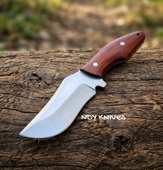 9" High-Performance D2 Steel Hunting Skinner Knife – Full-Tang Multipurpose Field Blade with Premium Rosewood Handle & Genuine Leather Sheath